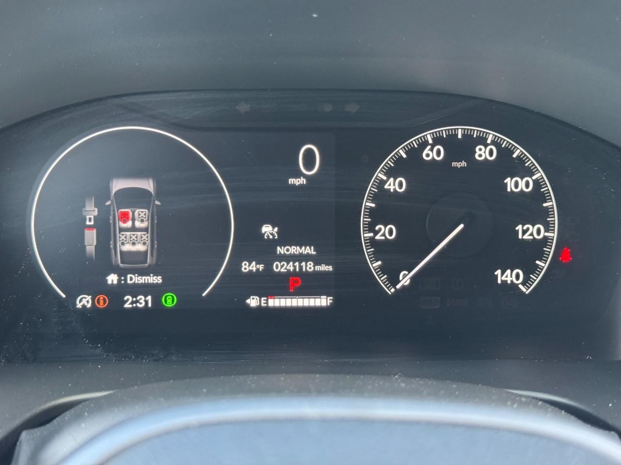 Honda CR-V Vehicle Full-screen Gallery Image 21