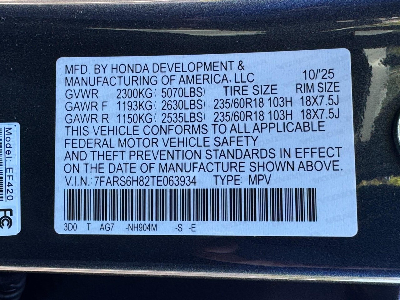 Honda CR-V Hybrid Vehicle Full-screen Gallery Image 26