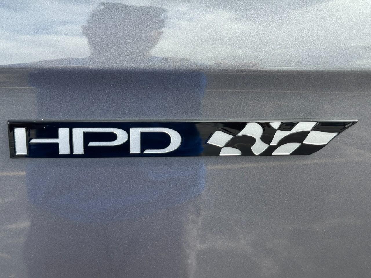 Honda Ridgeline Vehicle Full-screen Gallery Image 05