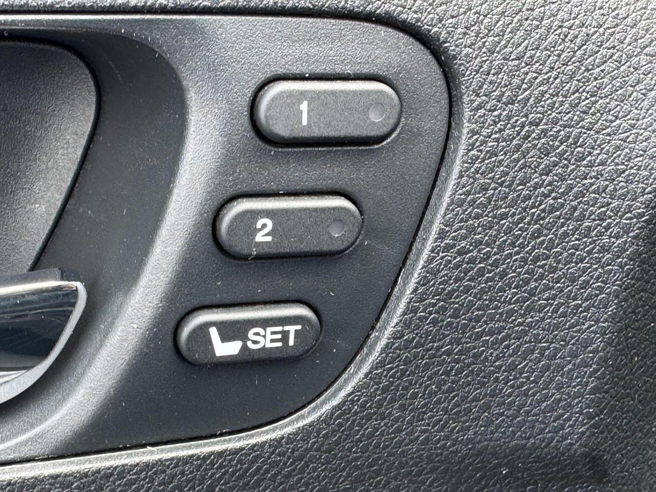 Honda Ridgeline Vehicle Full-screen Gallery Image 20