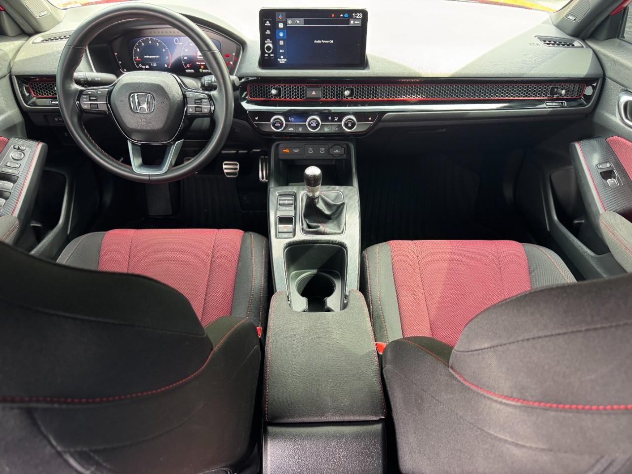 Honda Civic Si Vehicle Full-screen Gallery Image 13