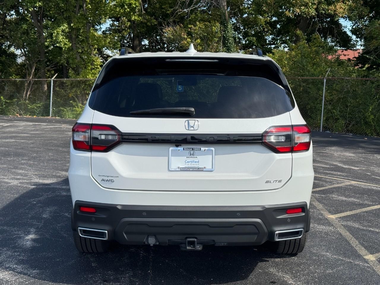 Honda Pilot Vehicle Full-screen Gallery Image 07