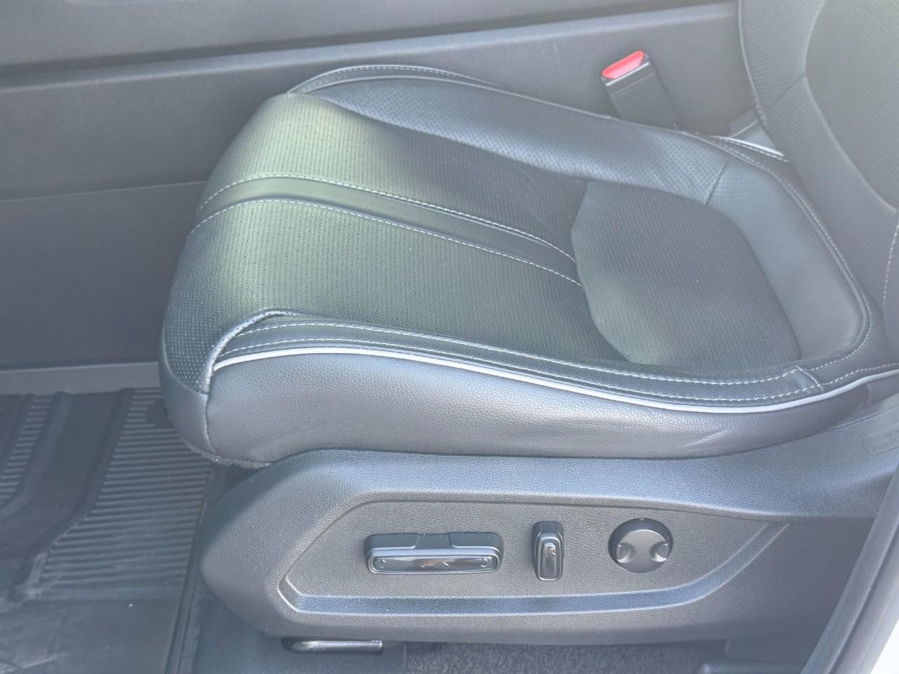 Honda Pilot Vehicle Full-screen Gallery Image 20