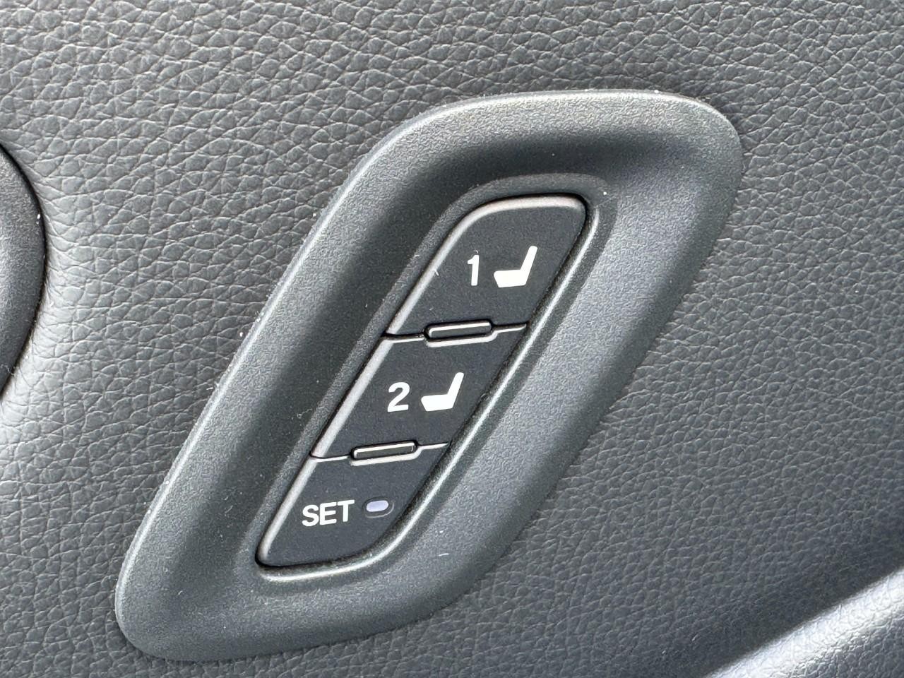 Honda Pilot Vehicle Full-screen Gallery Image 22
