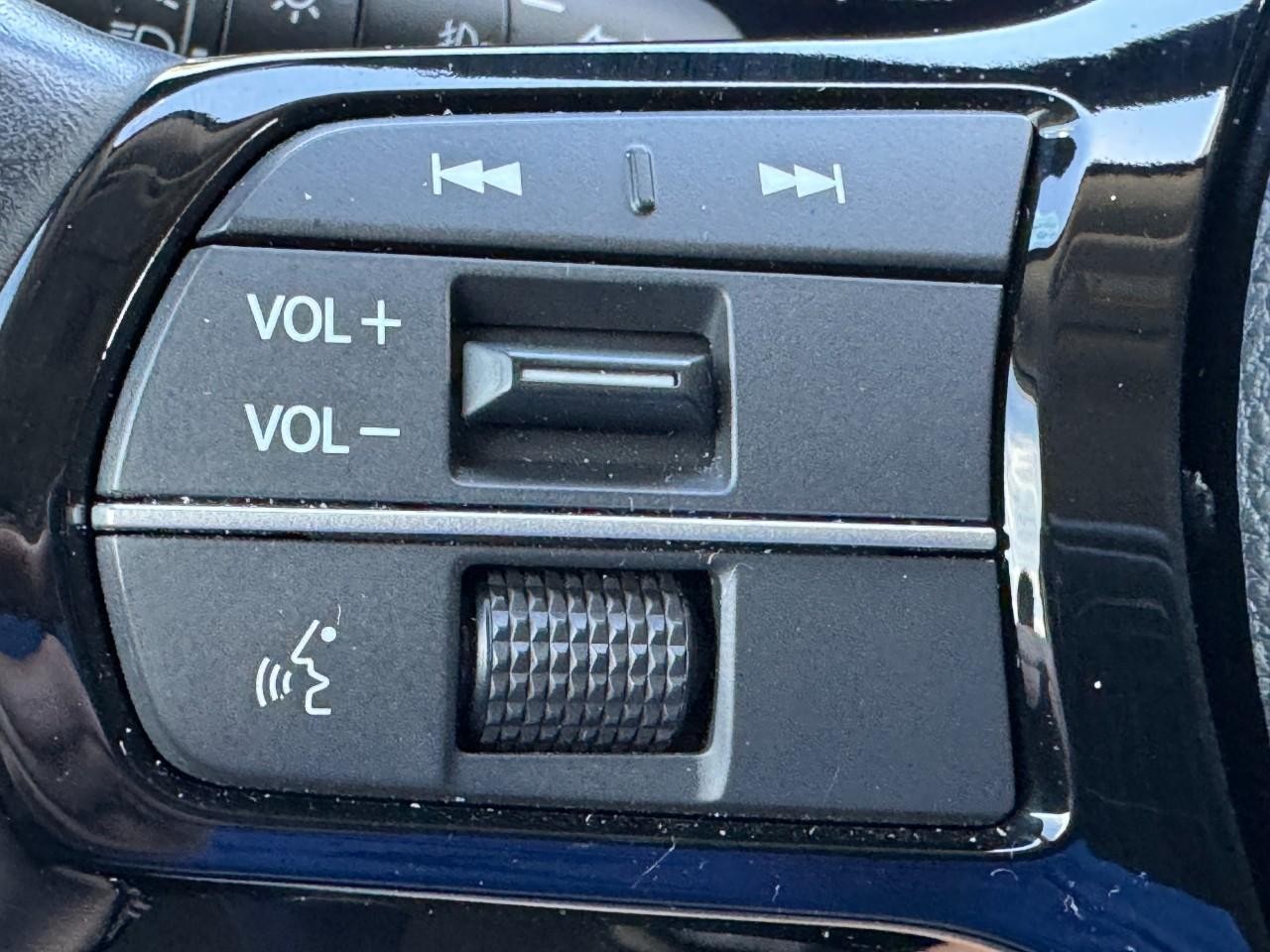 Honda Pilot Vehicle Full-screen Gallery Image 23