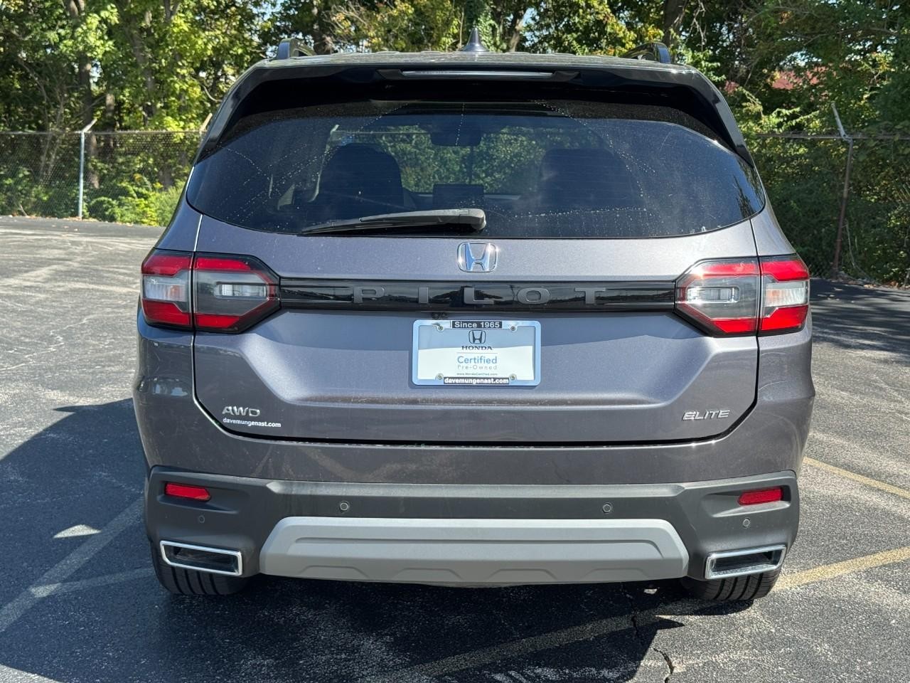 Honda Pilot Vehicle Full-screen Gallery Image 07