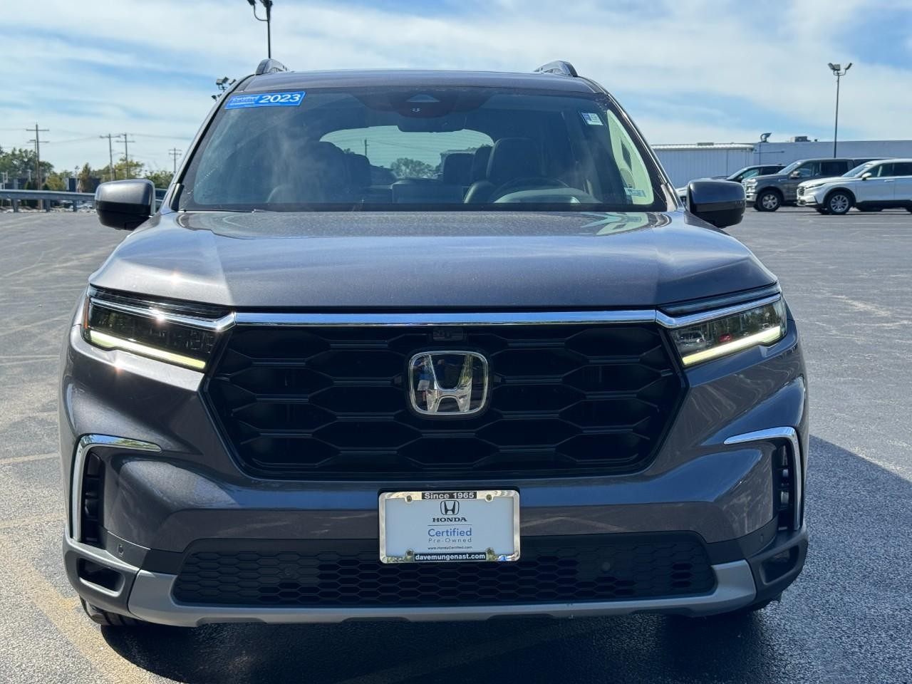 Honda Pilot Vehicle Full-screen Gallery Image 11