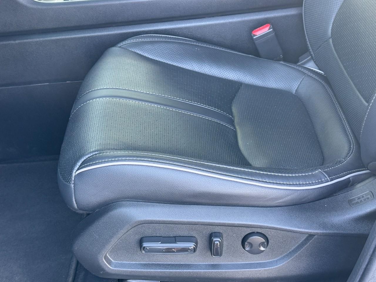 Honda Pilot Vehicle Full-screen Gallery Image 20