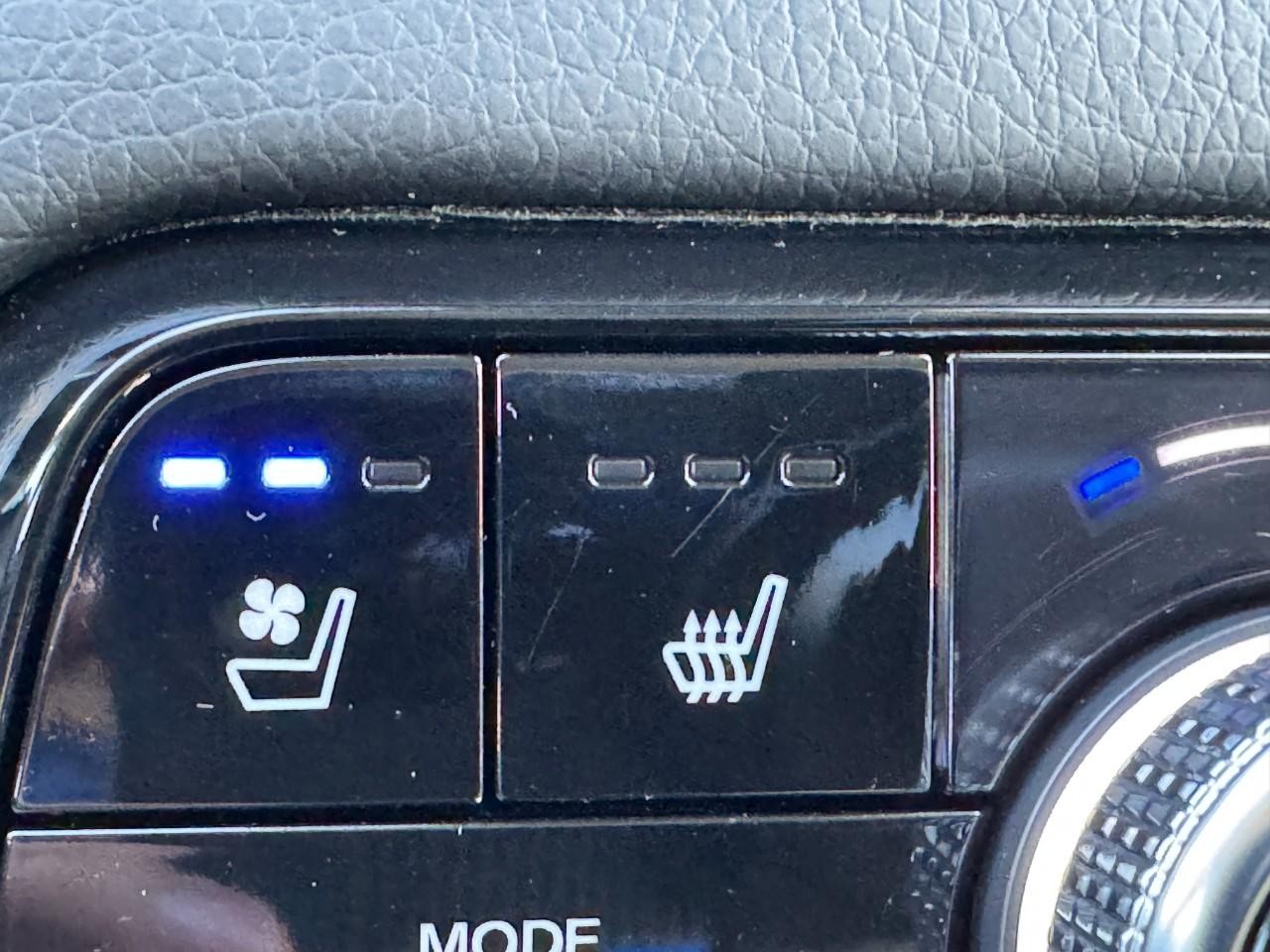 Honda Pilot Vehicle Full-screen Gallery Image 26