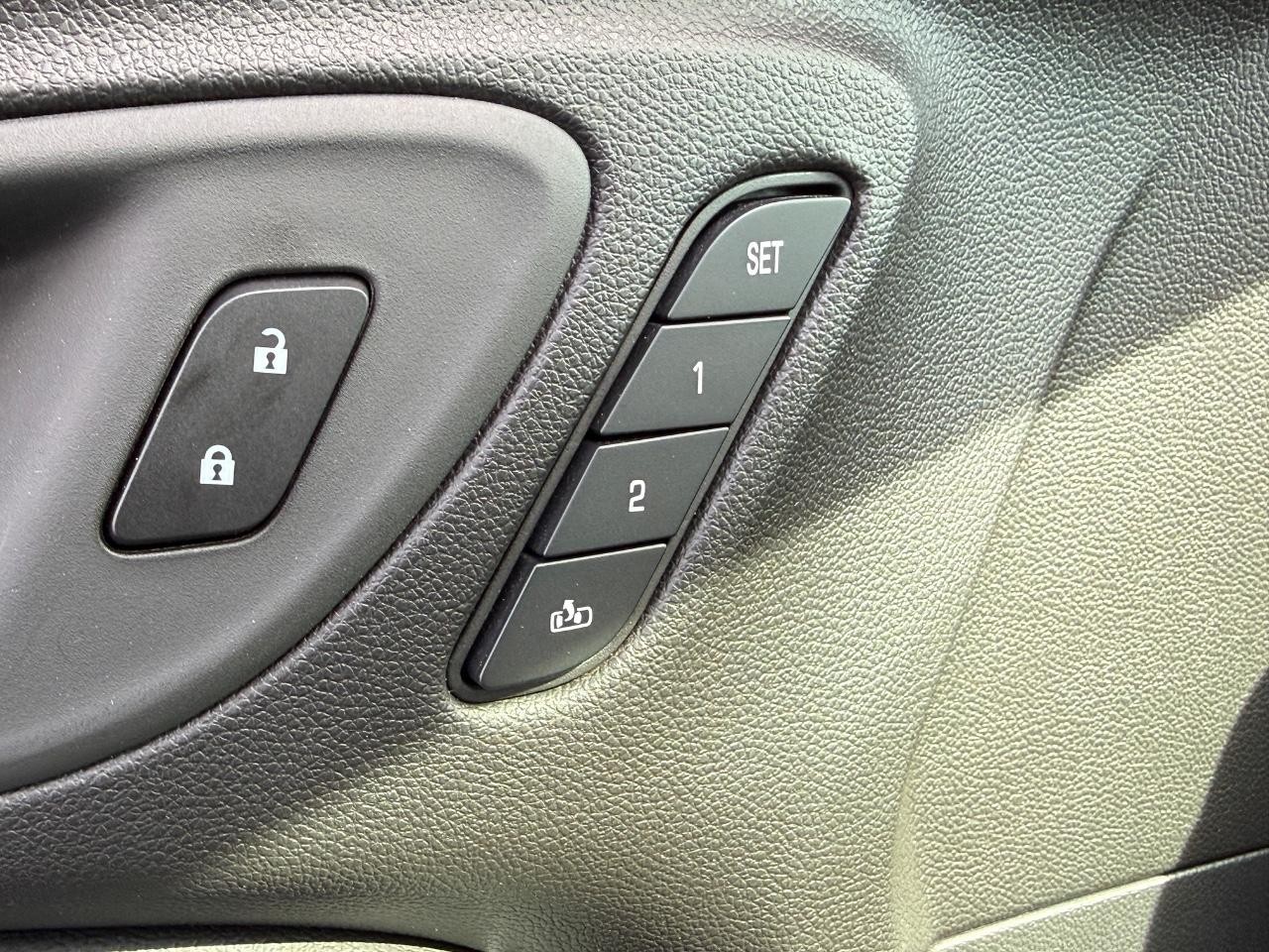 Buick Encore GX Vehicle Full-screen Gallery Image 16