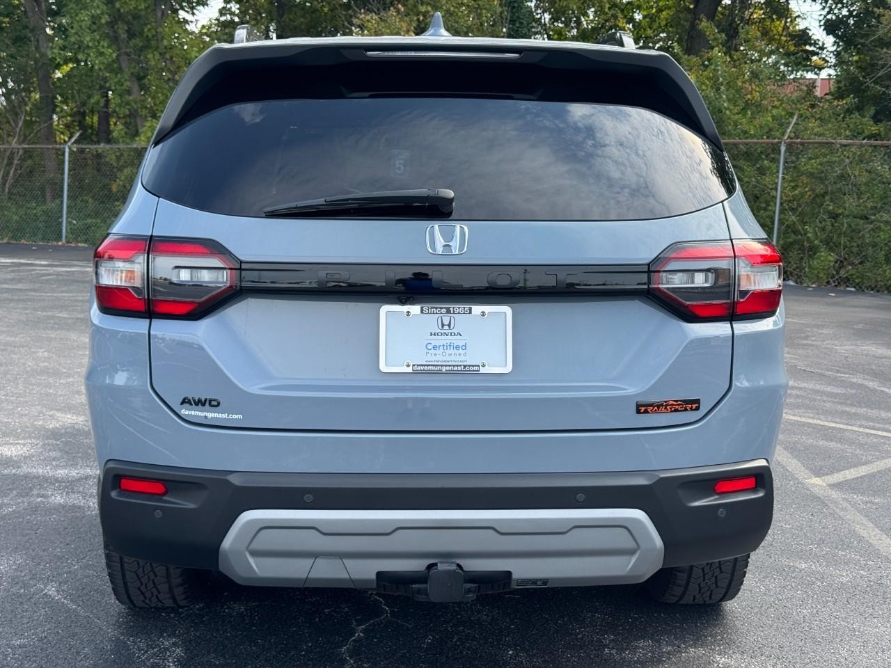 Honda Pilot Vehicle Full-screen Gallery Image 07