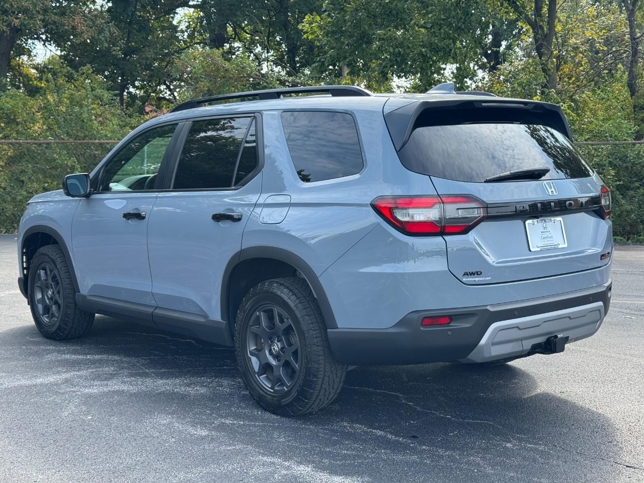 Honda Pilot Vehicle Full-screen Gallery Image 08