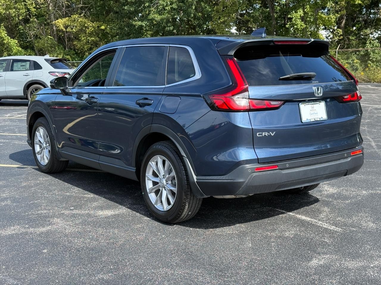 Honda CR-V Vehicle Full-screen Gallery Image 06