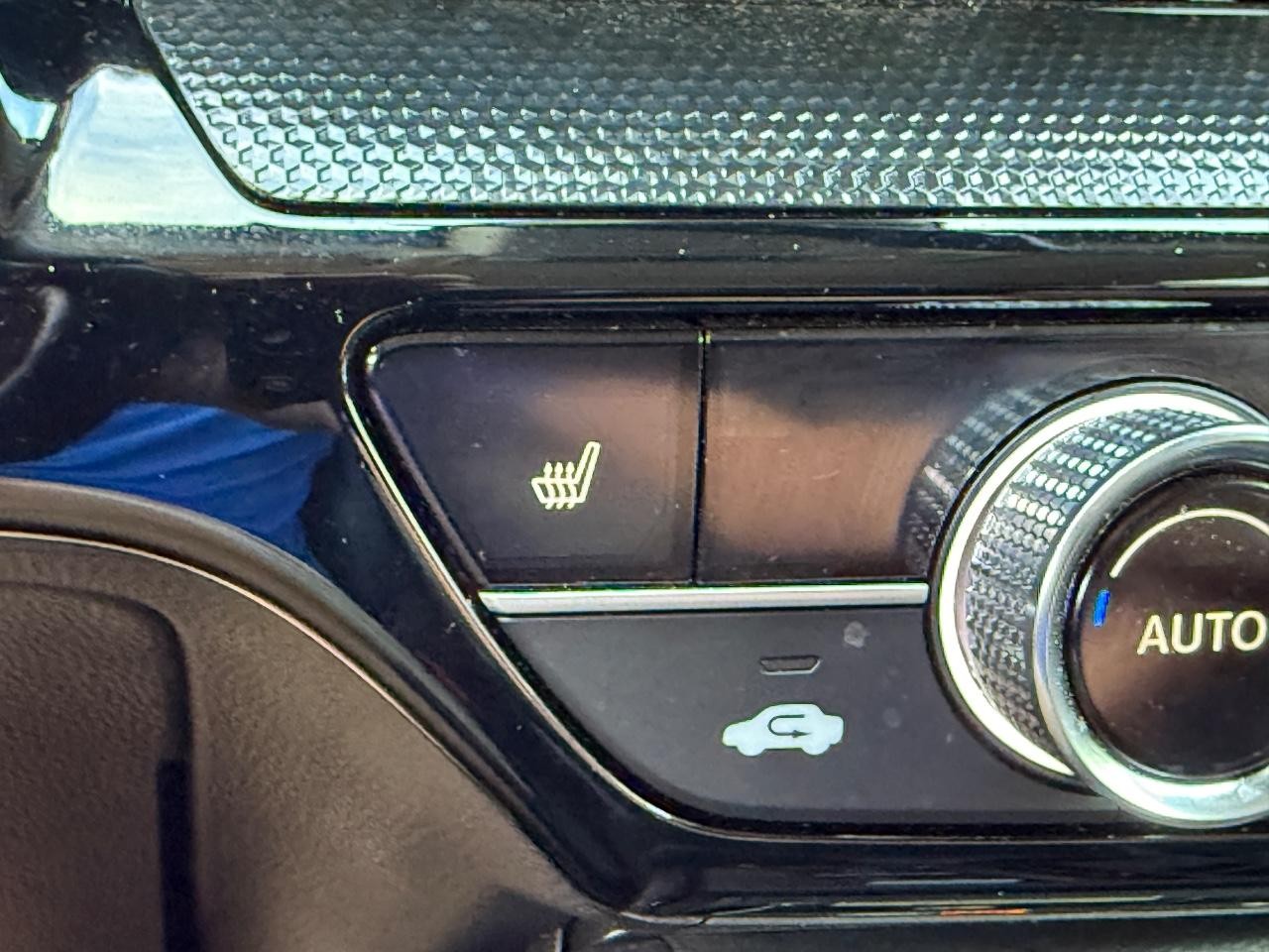 Honda CR-V Vehicle Full-screen Gallery Image 23