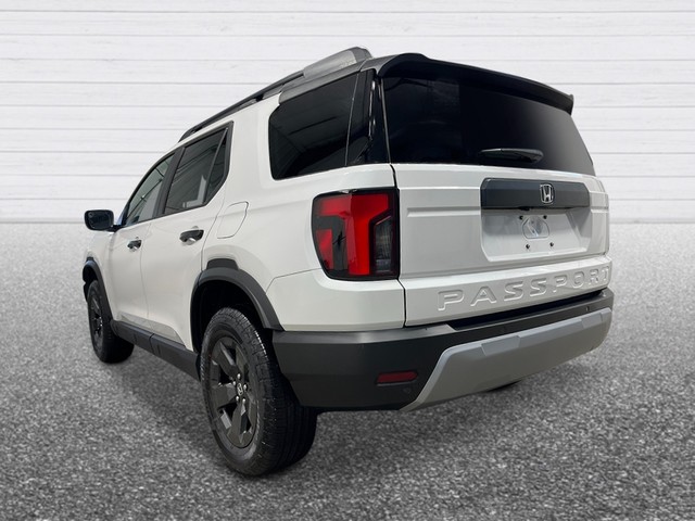 Honda Passport Vehicle Full-screen Gallery Image 04