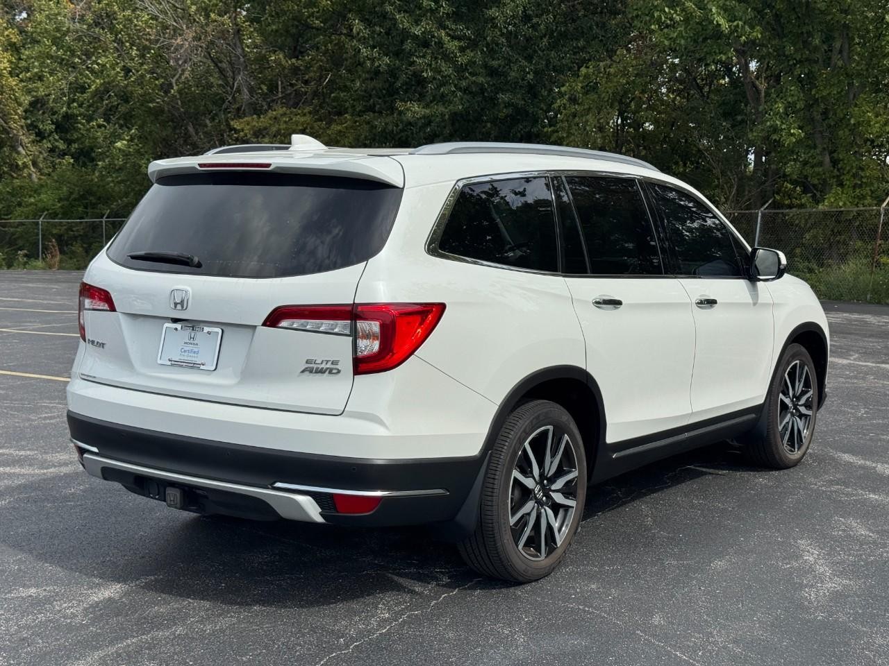 Honda Pilot Vehicle Full-screen Gallery Image 04