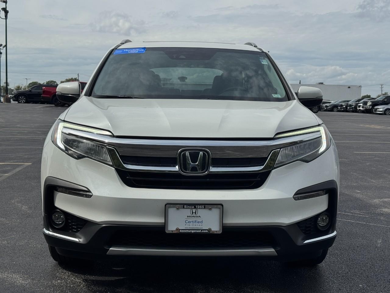 Honda Pilot Vehicle Full-screen Gallery Image 11