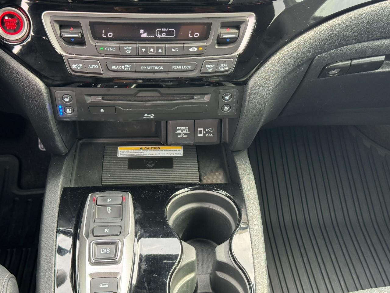 Honda Pilot Vehicle Full-screen Gallery Image 17