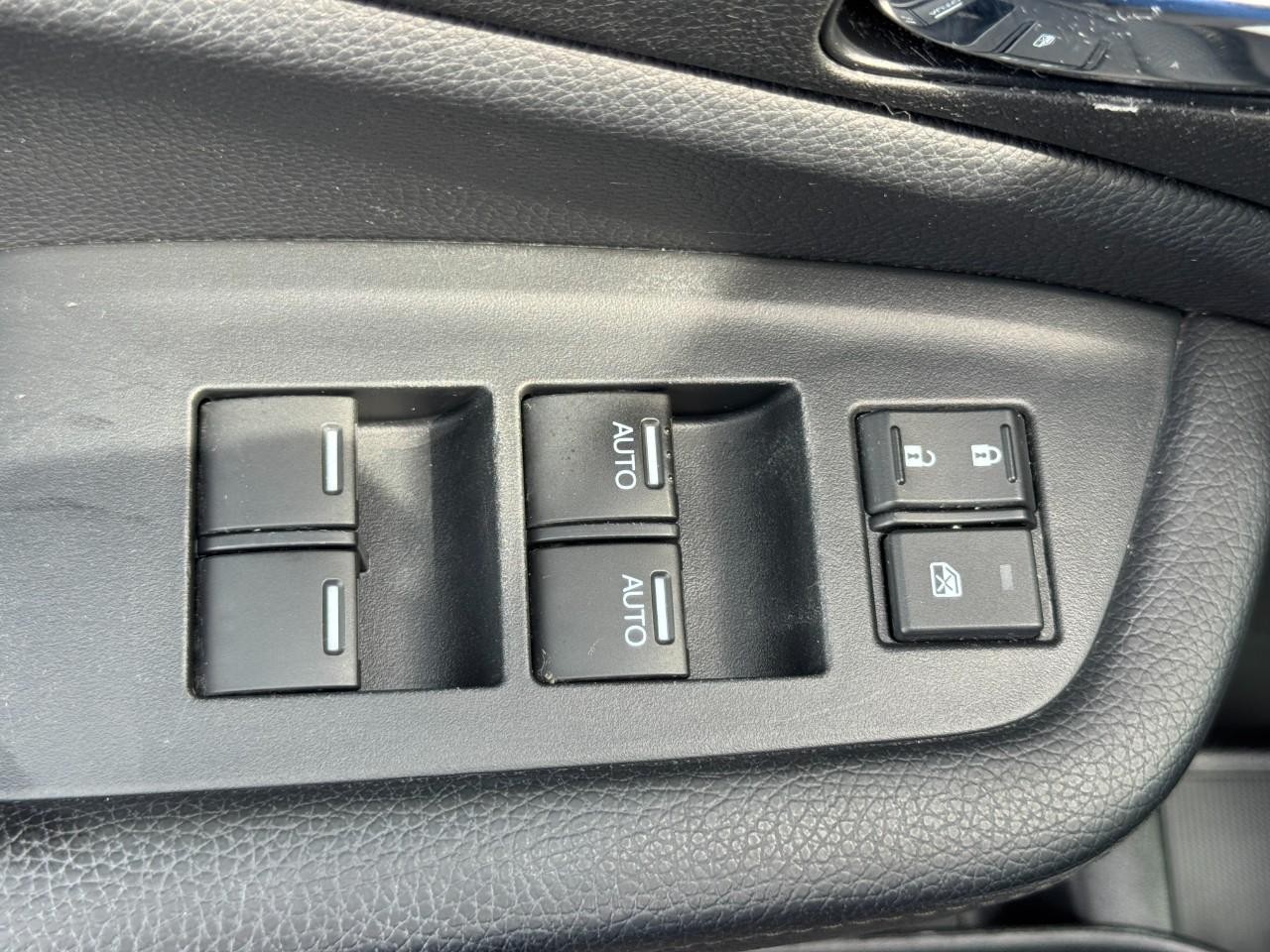 Honda Pilot Vehicle Full-screen Gallery Image 20