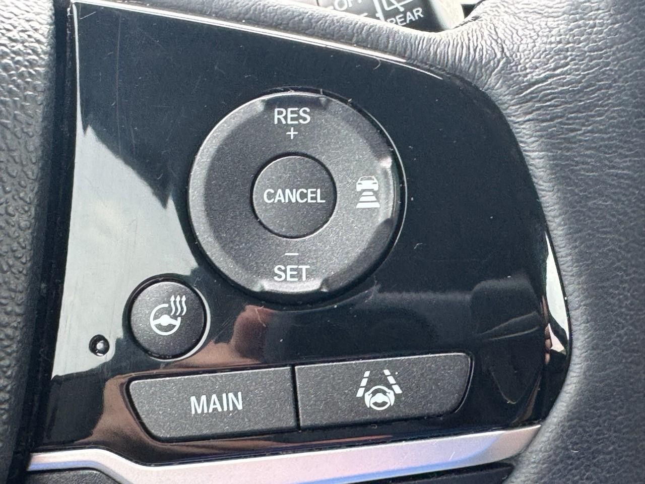 Honda Pilot Vehicle Full-screen Gallery Image 23