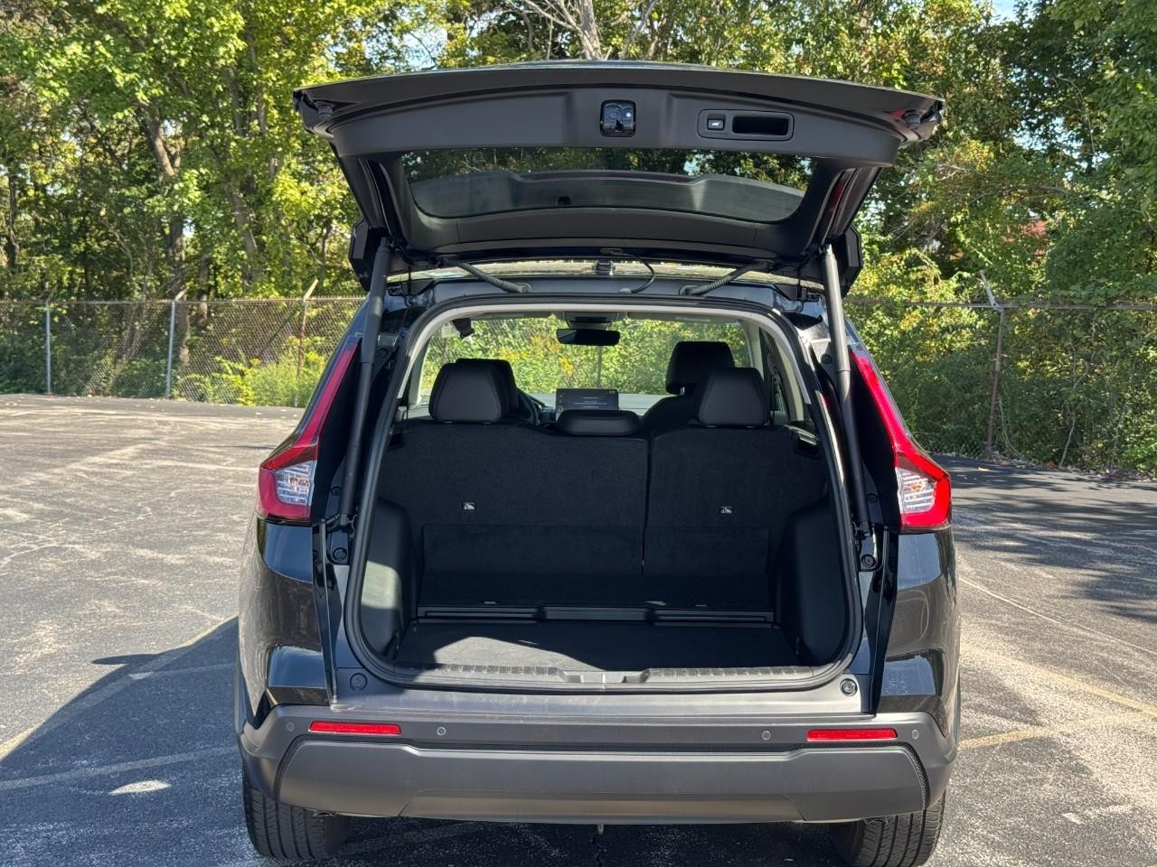 Honda CR-V Vehicle Full-screen Gallery Image 05
