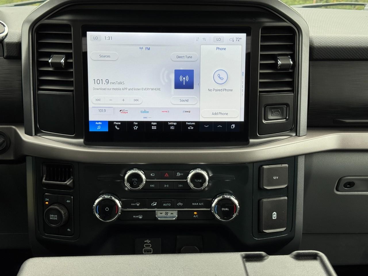Ford F-150 Vehicle Full-screen Gallery Image 15