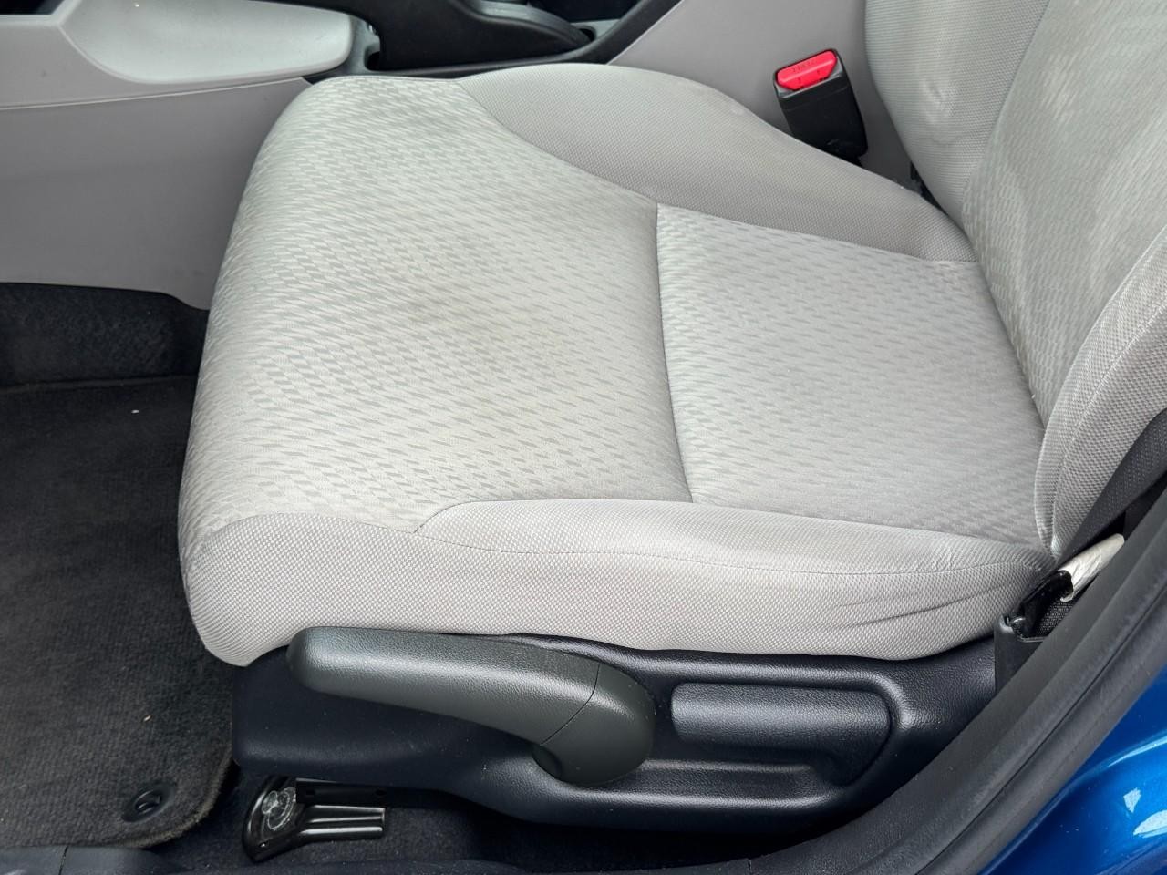 Honda Civic Sedan Vehicle Full-screen Gallery Image 17