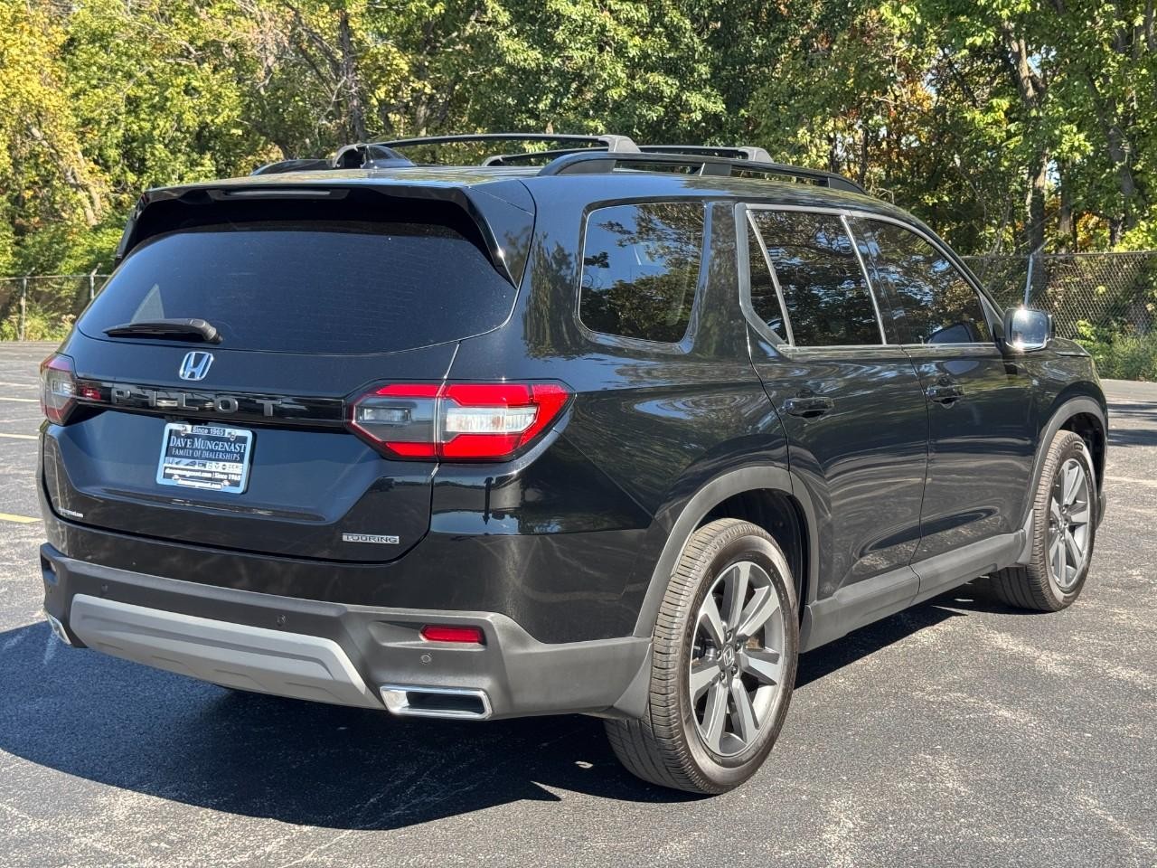 Honda Pilot Vehicle Full-screen Gallery Image 04