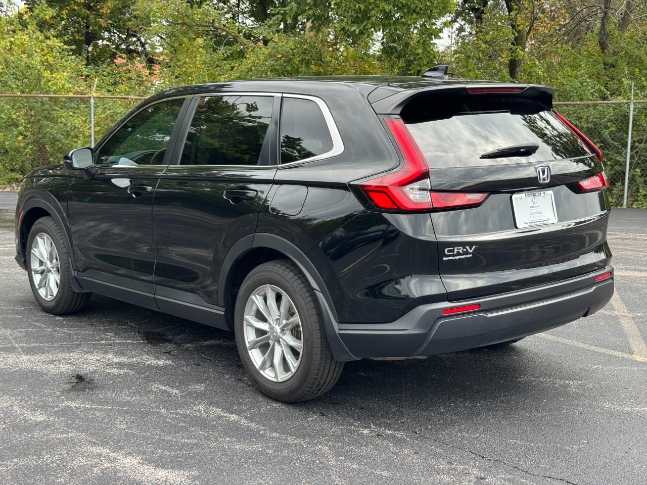 Honda CR-V Vehicle Full-screen Gallery Image 07