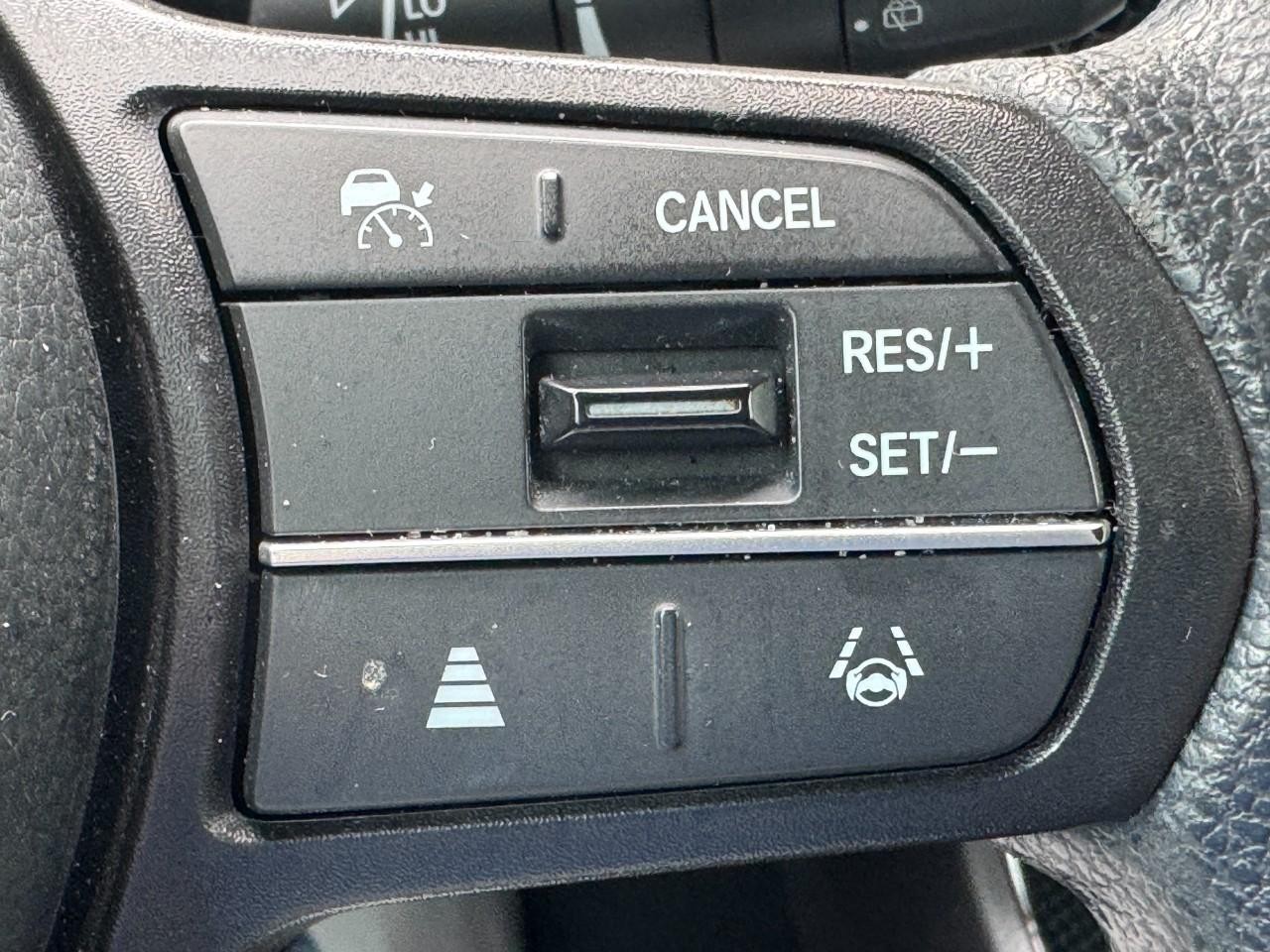 Honda CR-V Vehicle Full-screen Gallery Image 20