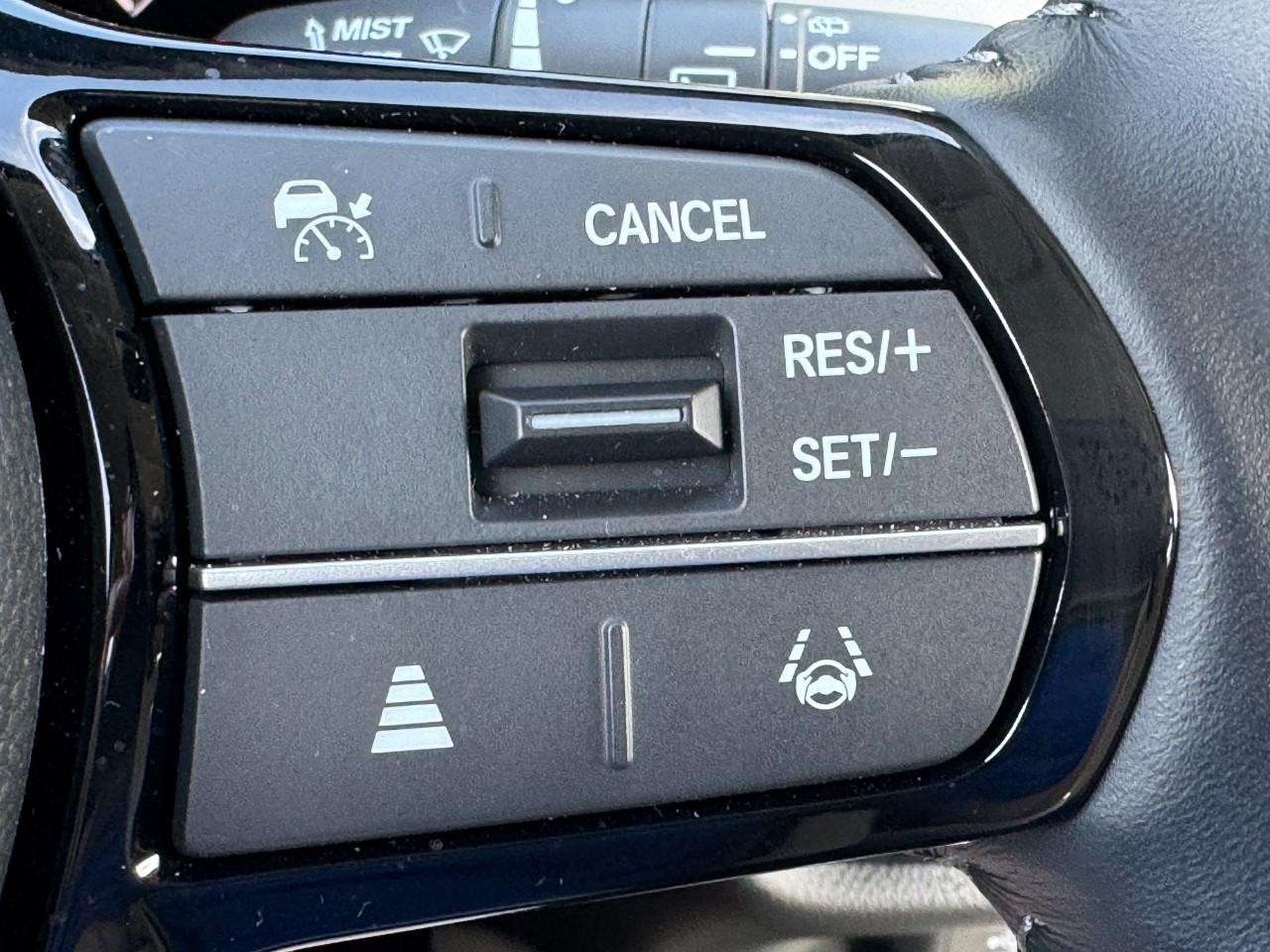 Honda HR-V Vehicle Full-screen Gallery Image 20