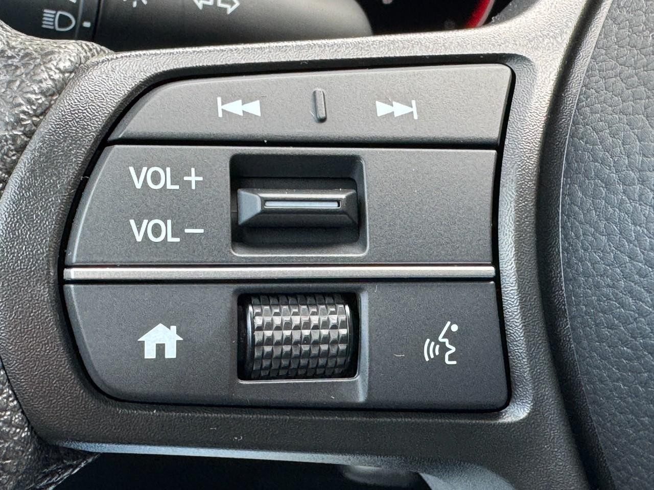 Honda CR-V Vehicle Full-screen Gallery Image 19