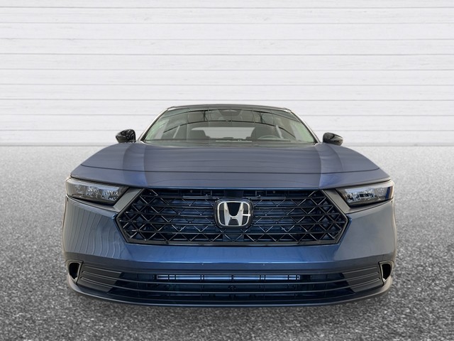 Honda Accord Sedan Vehicle Full-screen Gallery Image 10