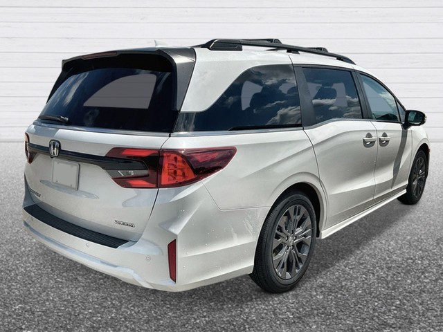 Honda Odyssey Vehicle Full-screen Gallery Image 02