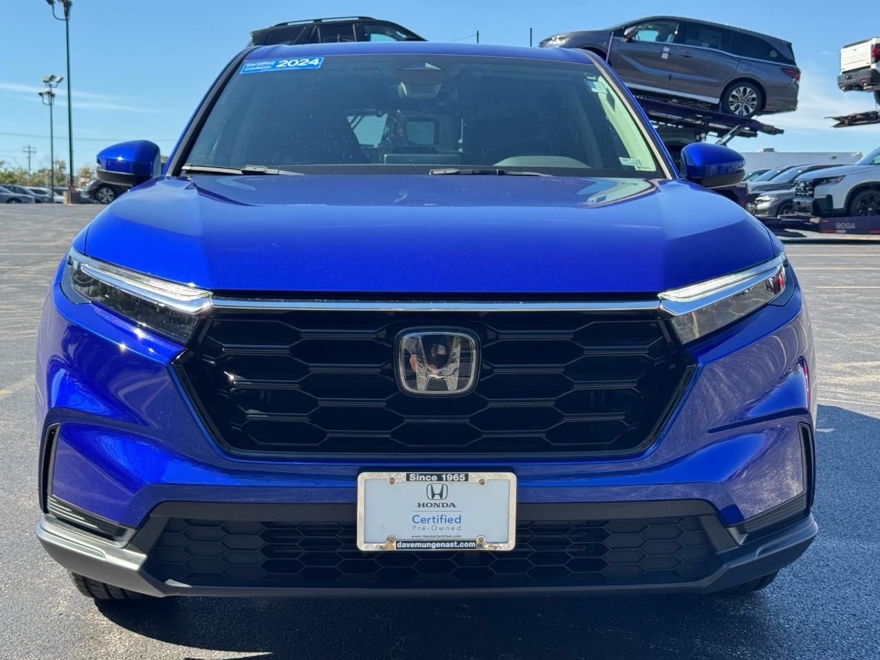 Honda CR-V Vehicle Full-screen Gallery Image 10
