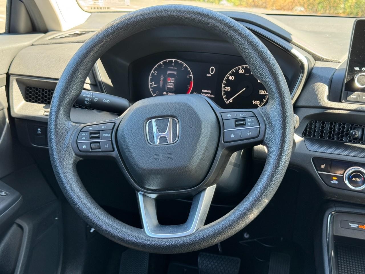 Honda CR-V Vehicle Full-screen Gallery Image 13