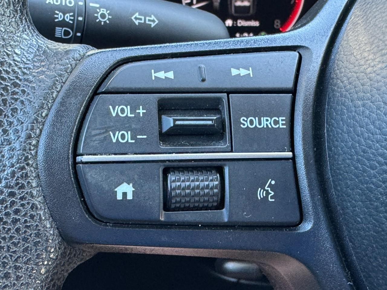 Honda CR-V Vehicle Full-screen Gallery Image 19