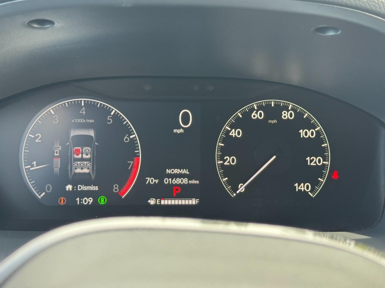 Honda HR-V Vehicle Full-screen Gallery Image 21