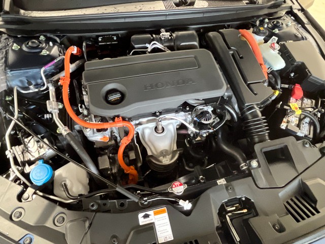 Honda Accord Hybrid Vehicle Full-screen Gallery Image 13