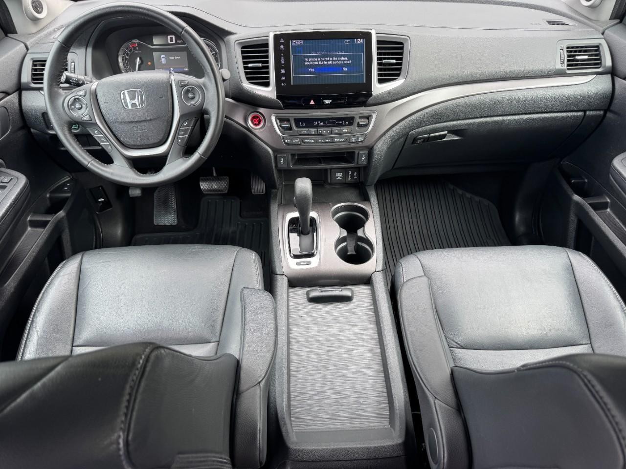 Honda Pilot Vehicle Full-screen Gallery Image 13
