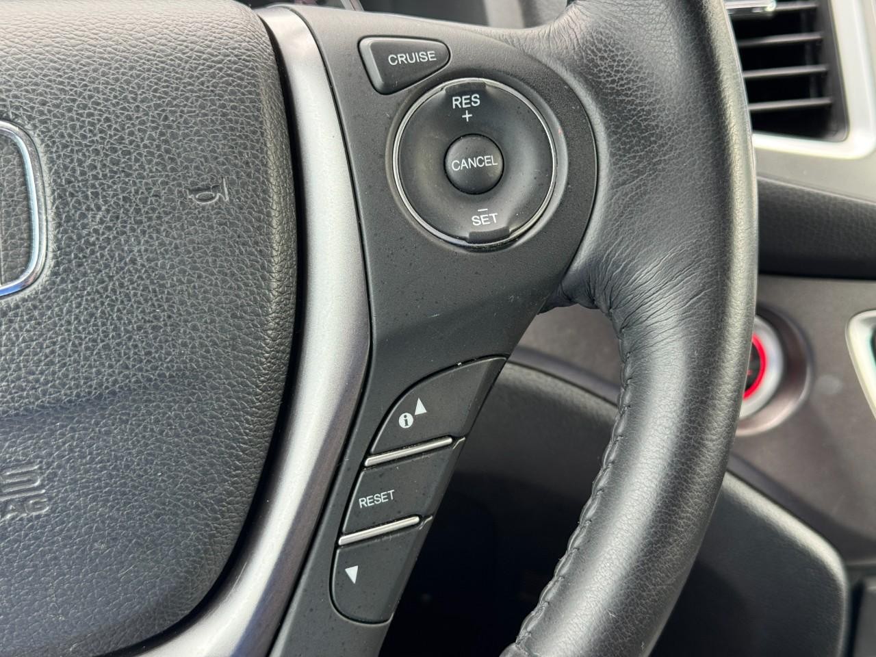 Honda Pilot Vehicle Full-screen Gallery Image 22