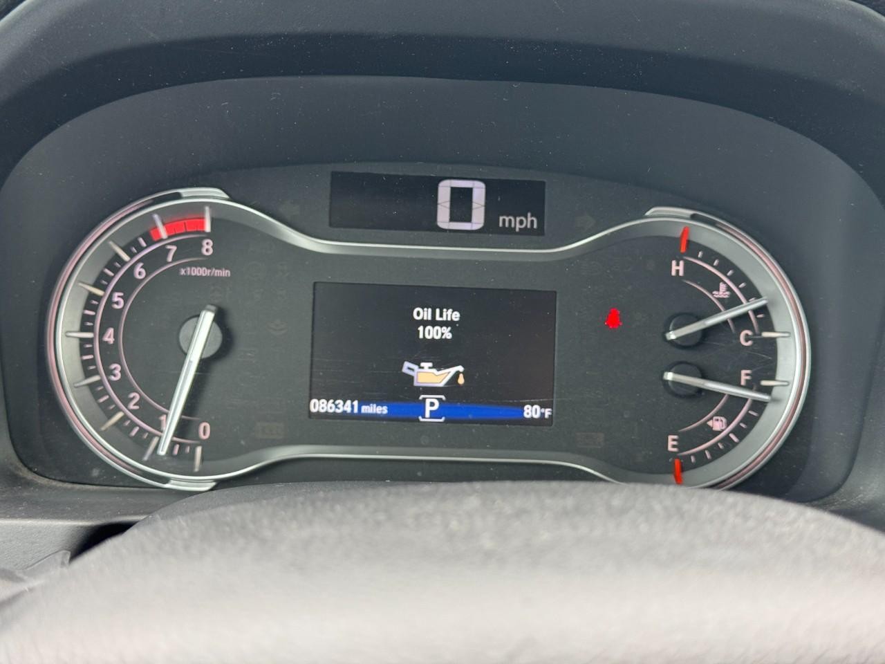 Honda Pilot Vehicle Full-screen Gallery Image 23