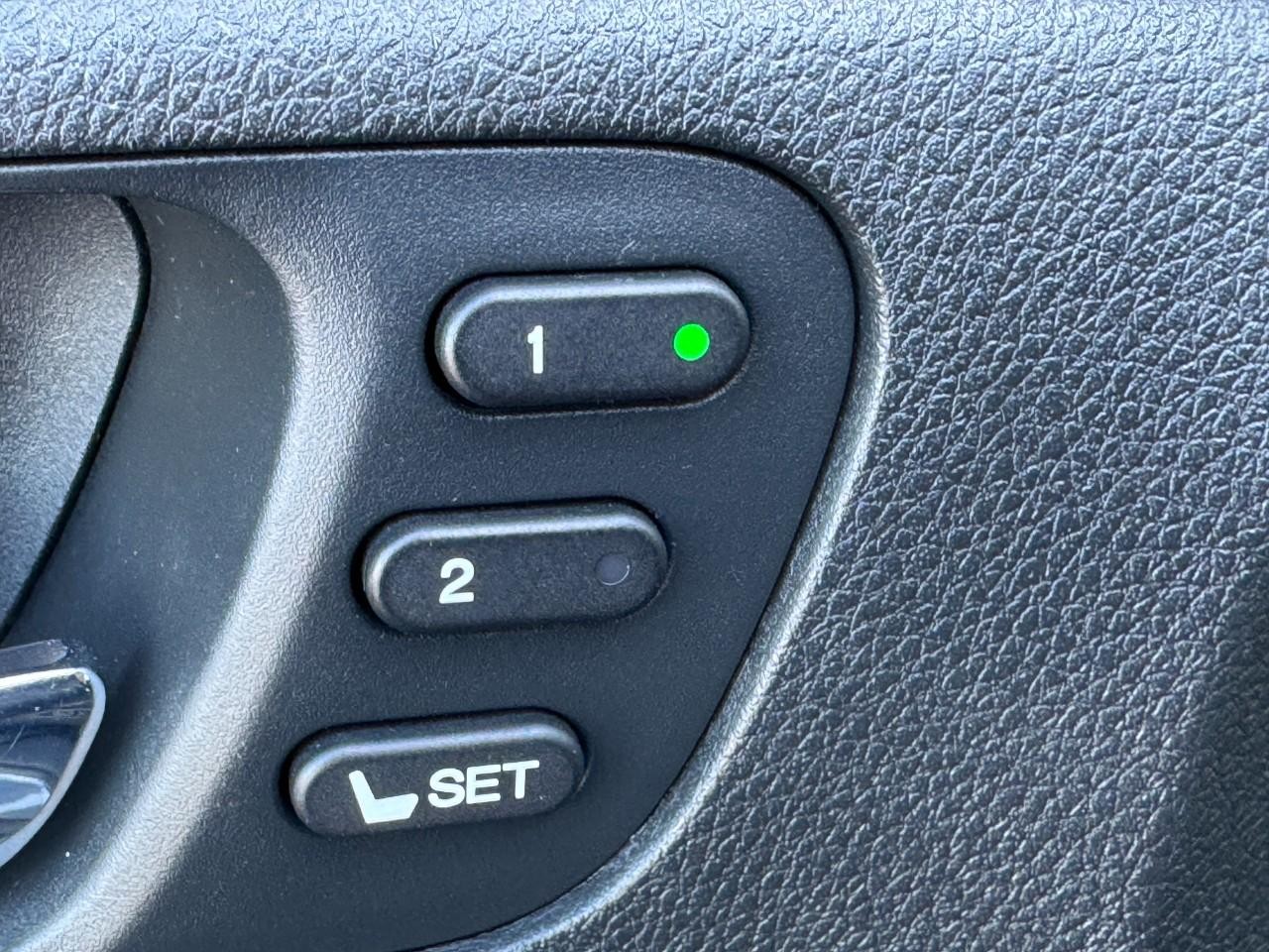 Honda Ridgeline Vehicle Full-screen Gallery Image 19