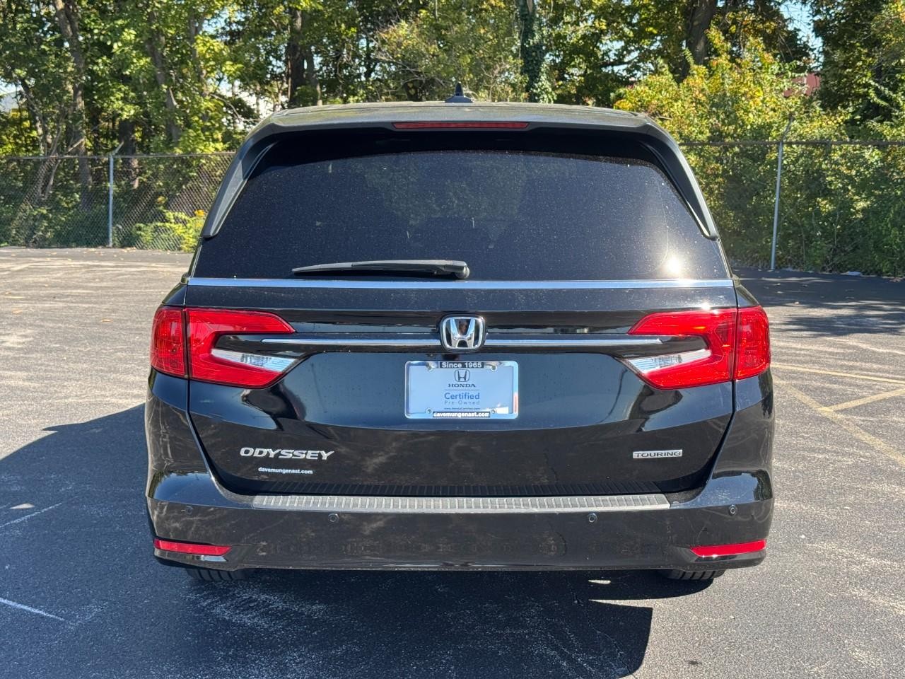 Honda Odyssey Vehicle Full-screen Gallery Image 07