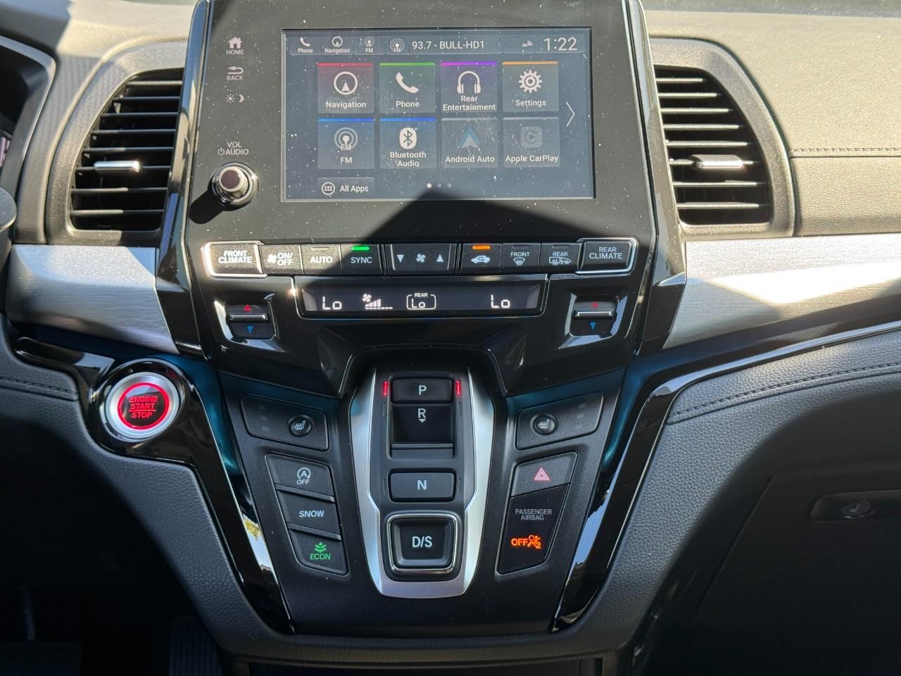 Honda Odyssey Vehicle Full-screen Gallery Image 16