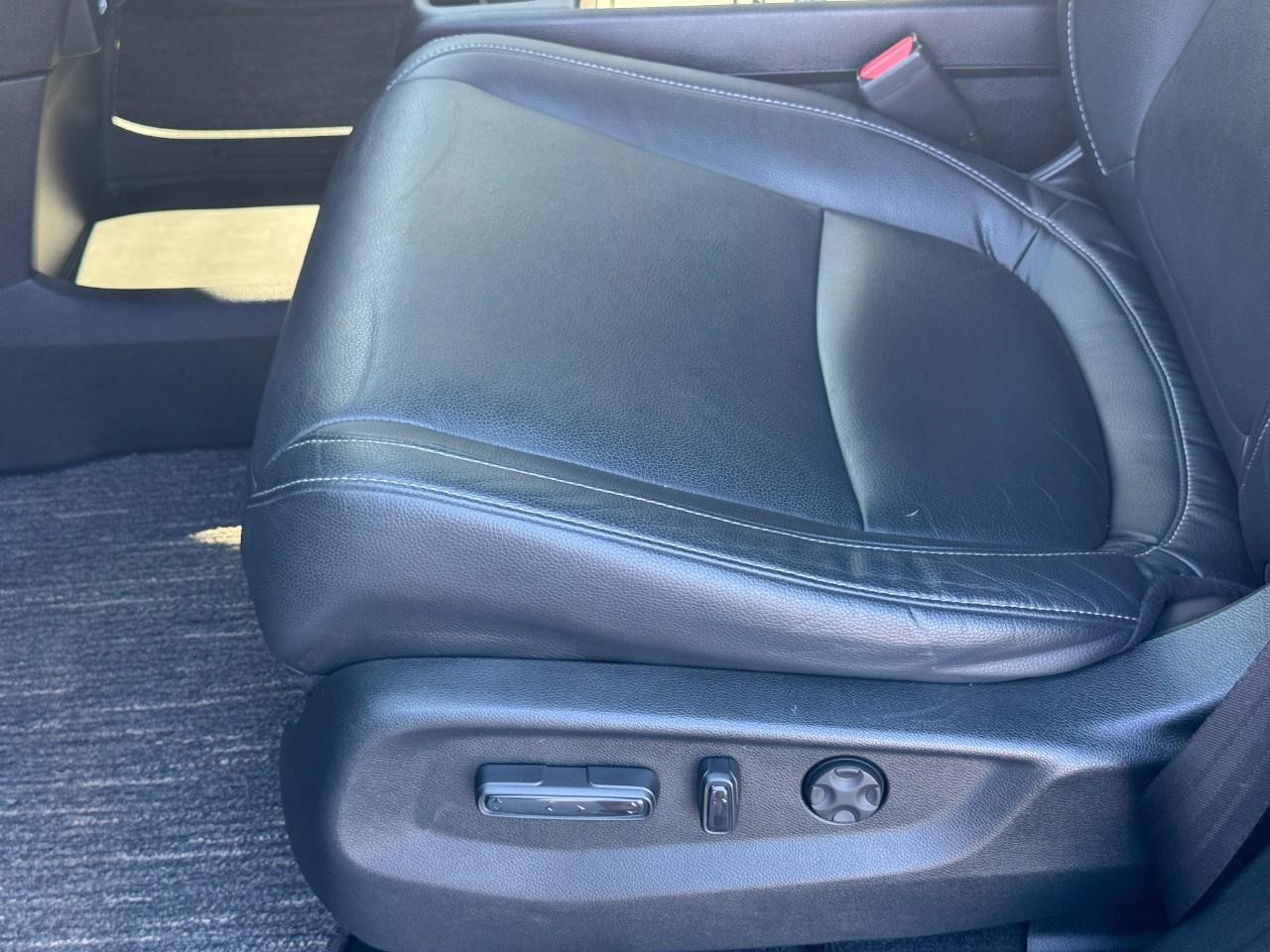 Honda Odyssey Vehicle Full-screen Gallery Image 18