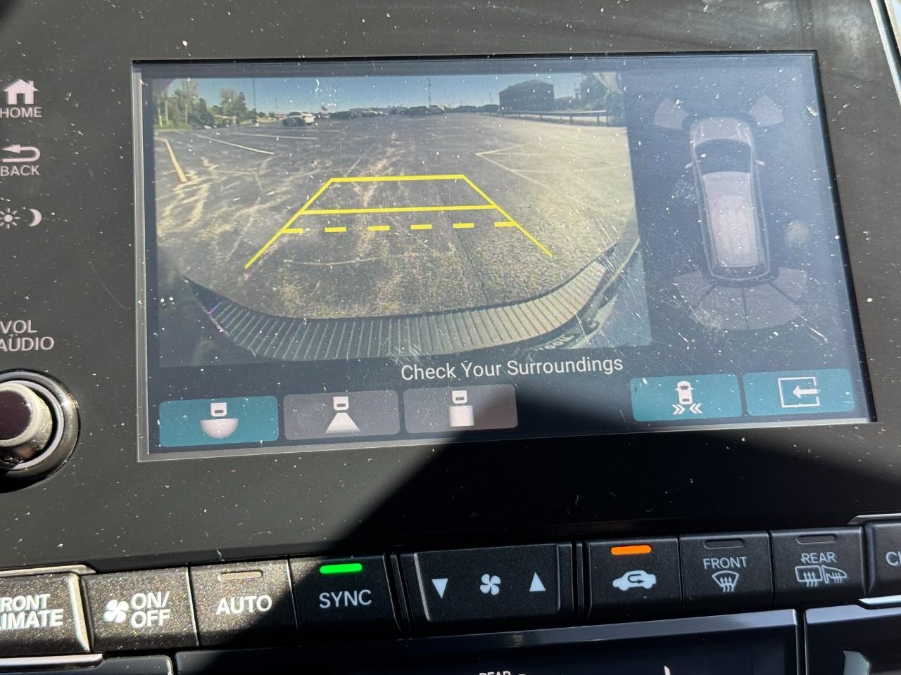 Honda Odyssey Vehicle Full-screen Gallery Image 26