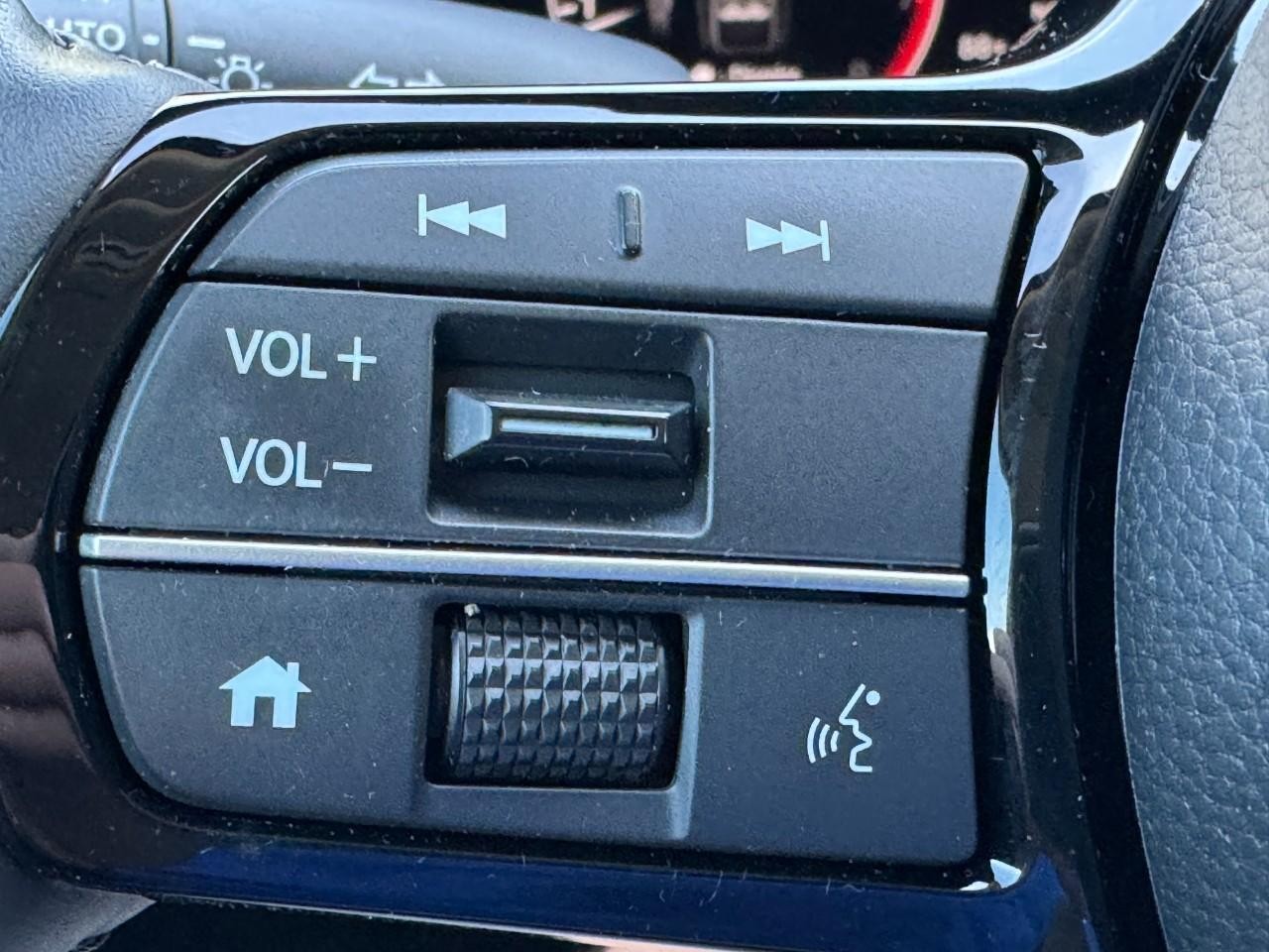 Honda CR-V Vehicle Full-screen Gallery Image 20