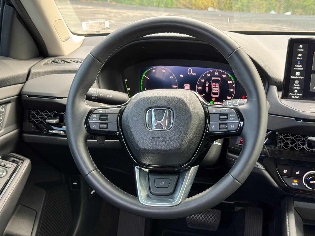Honda Accord Hybrid Vehicle Full-screen Gallery Image 13