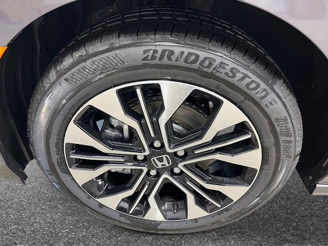 Honda Odyssey Vehicle Full-screen Gallery Image 12